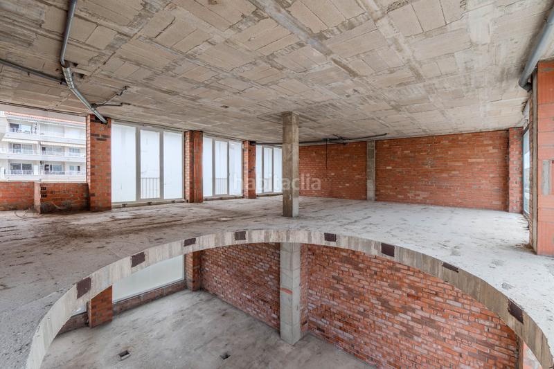 Foto fab374c1-2b1e-445d-ba7e-cc48cfe63a2f. Geschäftsraum in l´Estartit poble Estartit