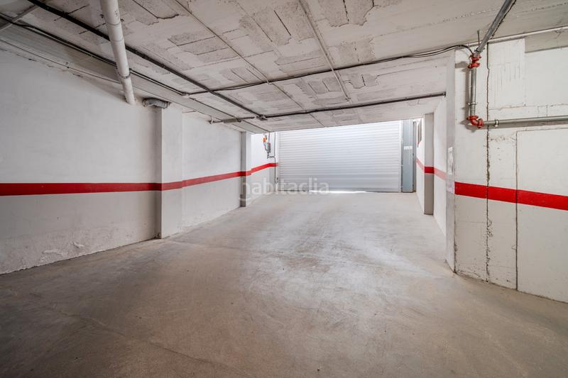 Foto ccf32bea-ffc1-477e-a861-ce6c3cff2d24. Posto auto in l´Estartit poble Estartit