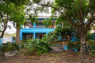 Casa  Manuel de falla. Casa en venta en monte lentiscal con 4 habitaciones y jardín, a