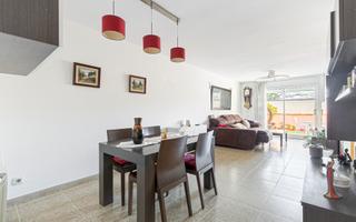 Piso  Mossen cinto verdaguer, la beguda alta. Piso en venta en la beguda alta con 3 habitaciones, terraza y pa