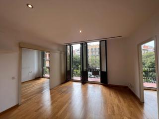 Pis  Aribau. Piso en venta en lantiga esquerra de leixample con 2 habitacione
