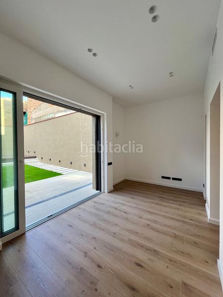 Foto a3325498-d0e0-4f85-b3de-34964547c5fa. Pis amb calefacció a Hostafrancs Barcelona