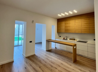 Etagenwohnung  Rector triadó. Piso de 3 habitaciones y terraza a estrenar