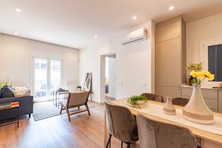 Pis  Comte d'urgell. Piso en venta en la nova esquerra de leixample con 3 habitacione