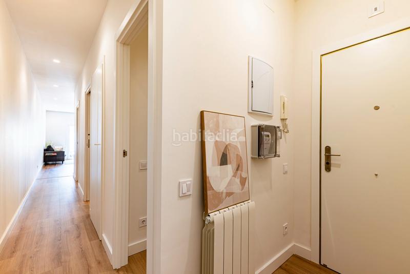 Foto 3c6cae6f-ef64-46f0-9e50-29128caf2d21. Piso  en venta en la nova esquerra de leixample con 3 habitaciones, reformado a estrenar, en Barcelona