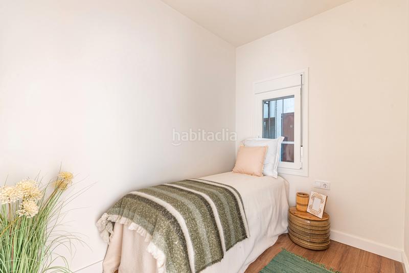 Foto b7065602-dc96-4442-b5fd-0df5ad412ef3. Piso  en venta en la nova esquerra de leixample con 3 habitaciones, reformado a estrenar, en Barcelona