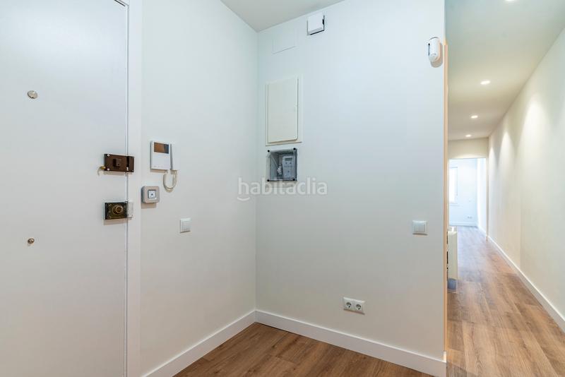 Foto 3cd17773-e245-4ceb-b6ee-e06e066676dd. Piso  en venta en el Guinardó con 2 habitaciones, reformado a estrenar, en Barcelona