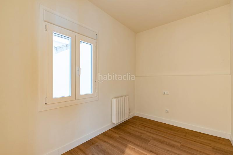 Foto 79b9dad0-6e5d-45f9-9455-1cdc8ec8f4c0. Piso  en venta en el Guinardó con 2 habitaciones, reformado a estrenar, en Barcelona