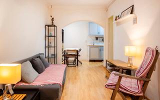 Appartement  Garcia i robles. Piso en venta en la salut con 2 habitaciones, cerca de la plaça