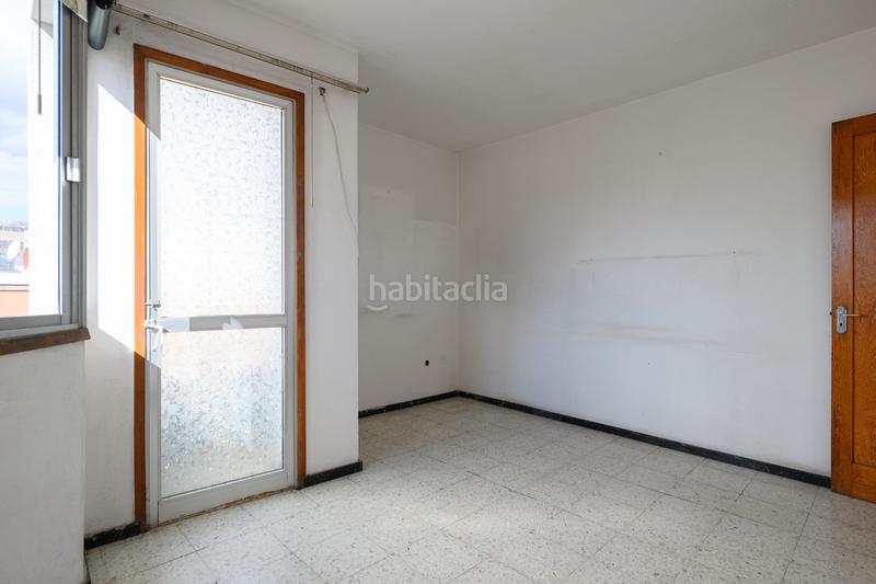 Foto 6d894bdc-e1c2-41e2-8f67-523380b1f7bb. Edifici a San Juan Telde