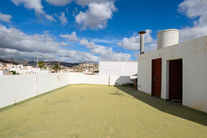 Foto b9f46c6b-182c-4bdd-ac6e-299bc96b9239. Edifici a San Juan Telde
