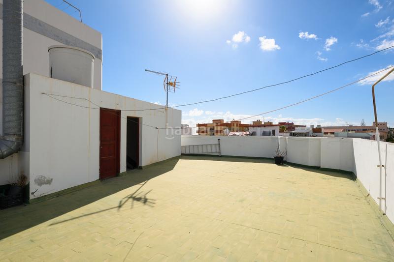 Foto cc7be939-c0d9-4adf-8186-cef1846e8fd5. Edifici a San Juan Telde