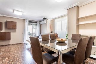 Pis  Maestro atanasio garcía zapater. Piso en venta  en benetússer con 3 habitaciones, garaje y traste