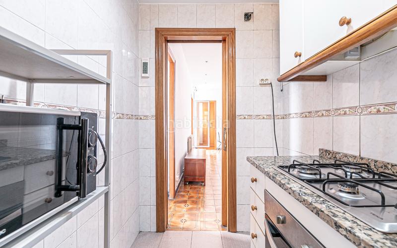 Foto 72048dd8-43c2-447c-878e-b3aeb14735a4. Àtic amb calefacció a El Camp de l´Arpa del Clot Barcelona