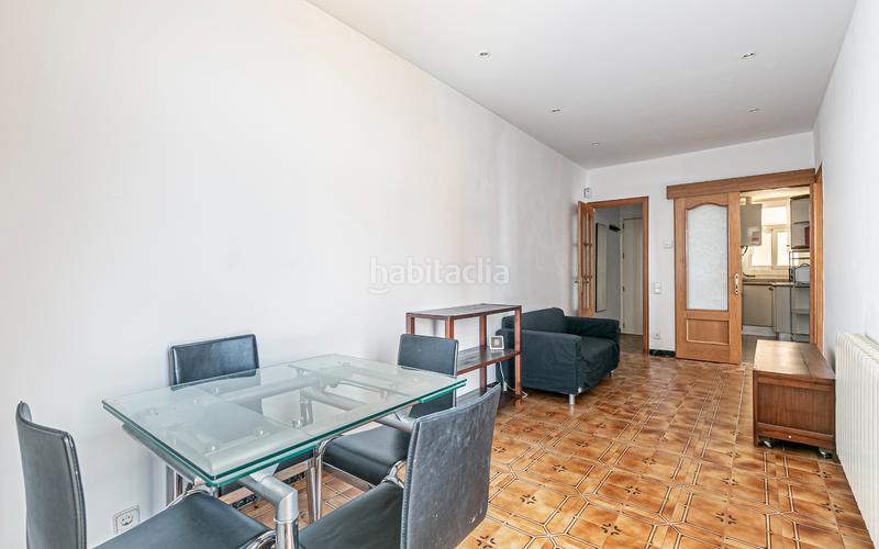 Foto 914558bb-eadc-4c91-825a-5ca27f8f4404. Àtic amb calefacció a El Camp de l´Arpa del Clot Barcelona