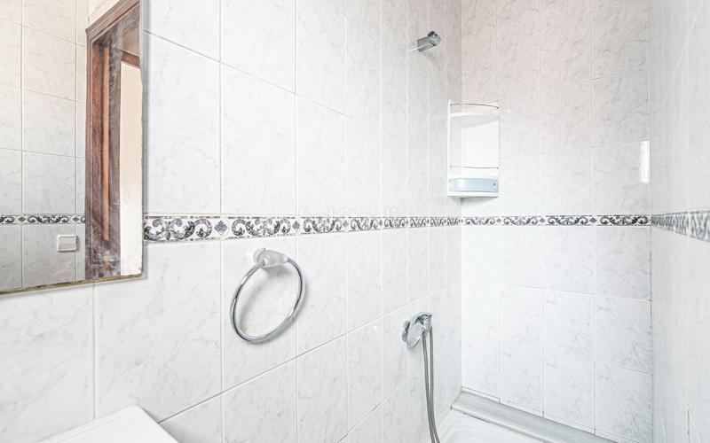 Foto d9b9a7cb-8f0c-481f-9be5-9a5868a838b7. Àtic amb calefacció a El Camp de l´Arpa del Clot Barcelona