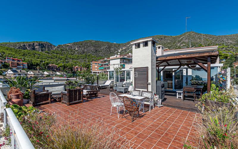 Foto 96924e10-9d29-48a9-b85b-5645e27447af. Affitto appartamento con riscaldamento piscina in Castelldefels