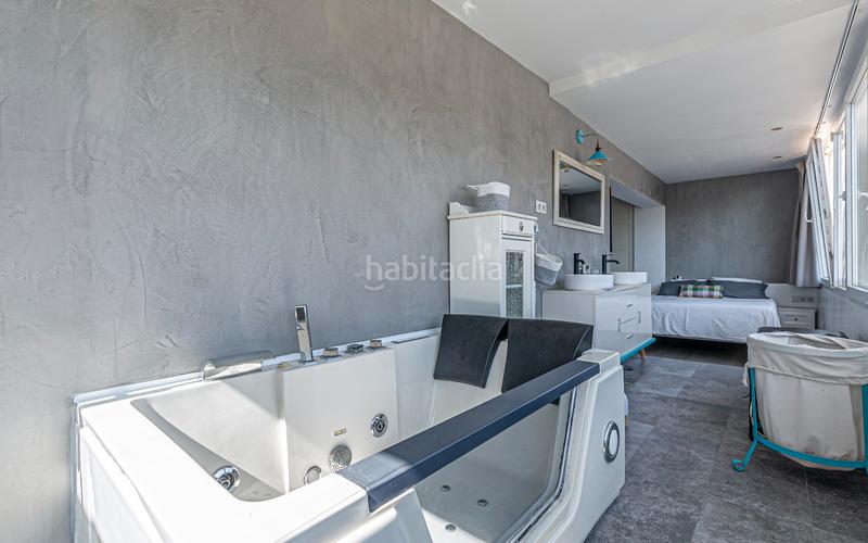 Foto 309f0c4b-316f-4466-acbd-0f39c16eef3a. Alquiler piso  en alquiler de temporada con 3 habitaciones y terraza, barcelona en Castelldefels