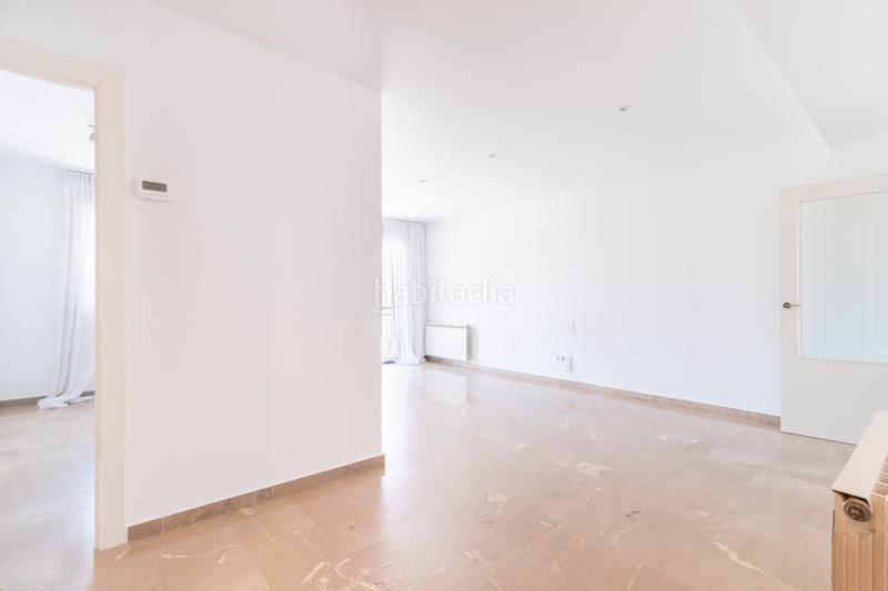 Foto a0dada29-b3f0-4d20-9888-7813708b3064. Flat with heating parking in La Devesa Girona