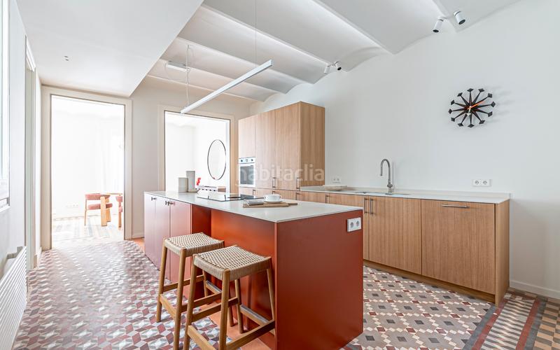 Foto b3bd638d-5148-4afd-999e-544dd48abcb1. Miete etagenwohnung mit heizung in Gòtic Barcelona