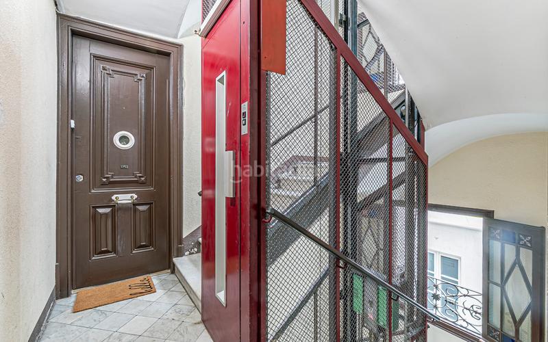 Foto fa65d913-b1a2-4e75-9e2c-372a211847d9. Miete etagenwohnung mit heizung in Gòtic Barcelona