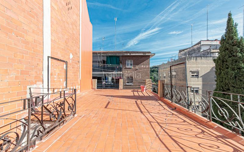 Foto 624b83bd-ec3f-413d-be3a-4d5349296d0a. Attique avec chauffage dans El Coll Barcelona