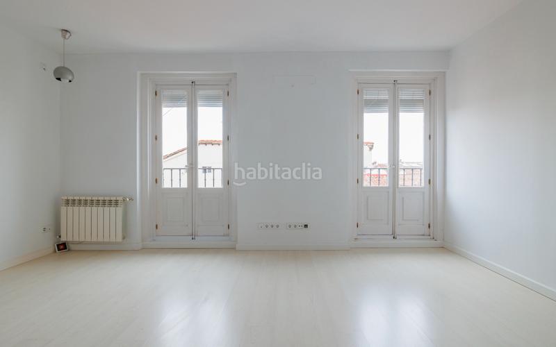 Foto 63f2b72a-f1a4-4f91-9646-4b911f803aa8. Location appartement avec chauffage dans Sol Madrid