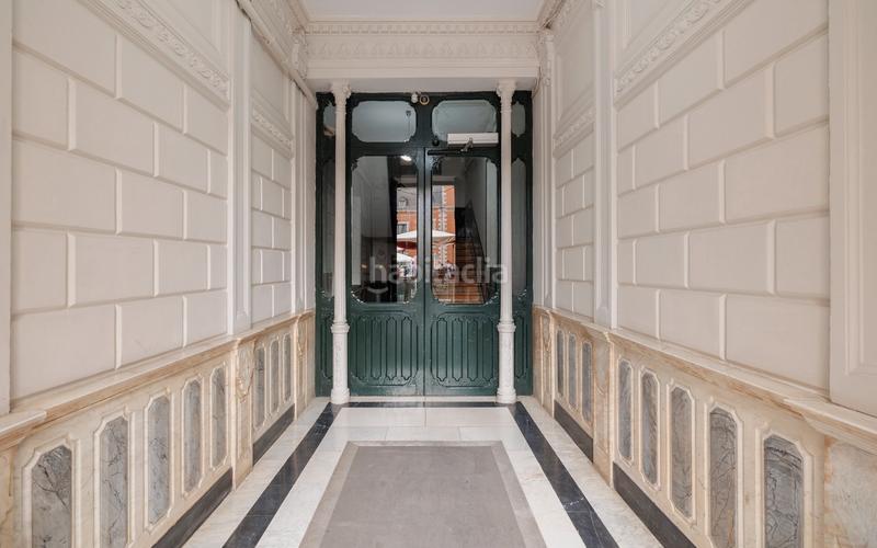 Foto b9567a8e-9dcd-4bef-9a91-6e776ff79fbf. Location appartement avec chauffage dans Sol Madrid