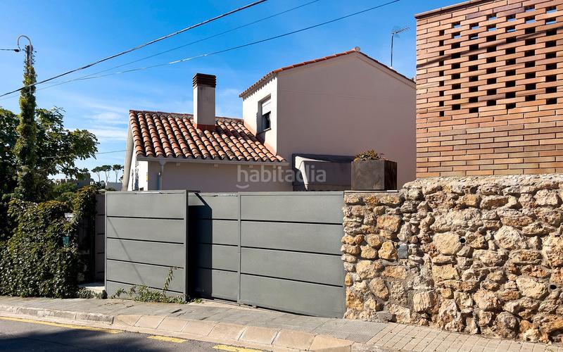 Foto 7eed52f2-af46-42d9-a0c6-b5cde13cbfc9. Maison avec chauffage parking piscine dans Can Roca Castelldefels