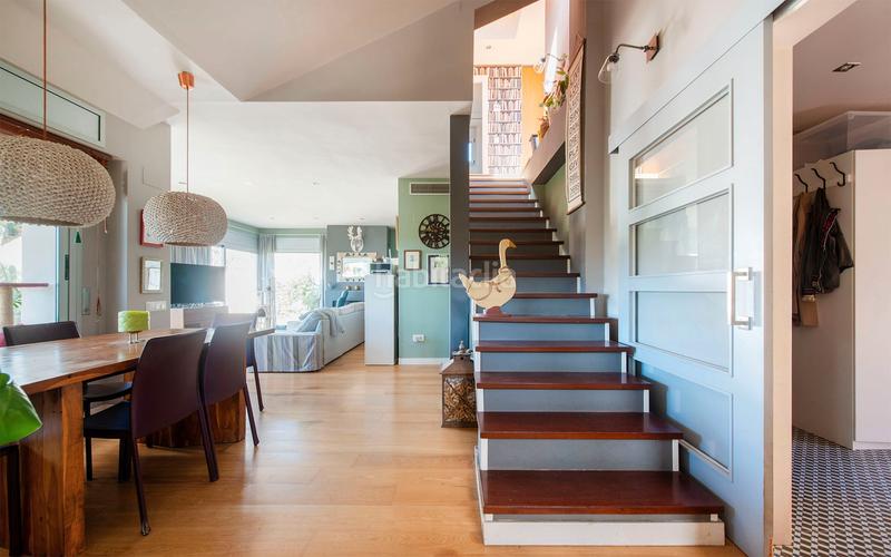 Foto b56e800e-c9a2-4332-a834-ec7733405485. Maison avec chauffage parking piscine dans Can Roca Castelldefels