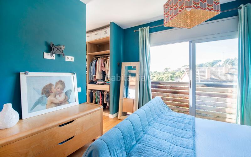 Foto dafc92cb-9437-4329-b4fe-bad26018772a. Maison avec chauffage parking piscine dans Can Roca Castelldefels