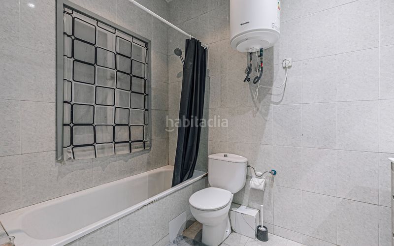 Foto fbc5bdd0-cafa-46bd-a551-1f47e3642c3e. Pis a Gòtic Barcelona