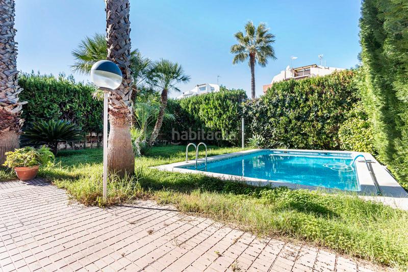 Foto ef1d525c-7784-4838-b8e3-f156fe38e433. House with heating parking pool in Zona Avenida Alta - Auditorio Torrent