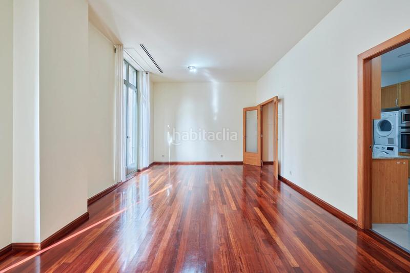Foto 4f4262f8-0e2f-428c-8bf7-ca334faf45a2. Location appartement avec chauffage dans Dreta de l´Eixample Barcelona