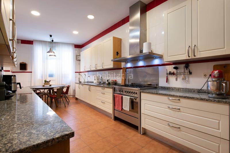 Foto 26a3bd62-7096-4a63-a0a0-64080d86753b. Maison avec chauffage parking piscine dans Centre Arenys de Mar