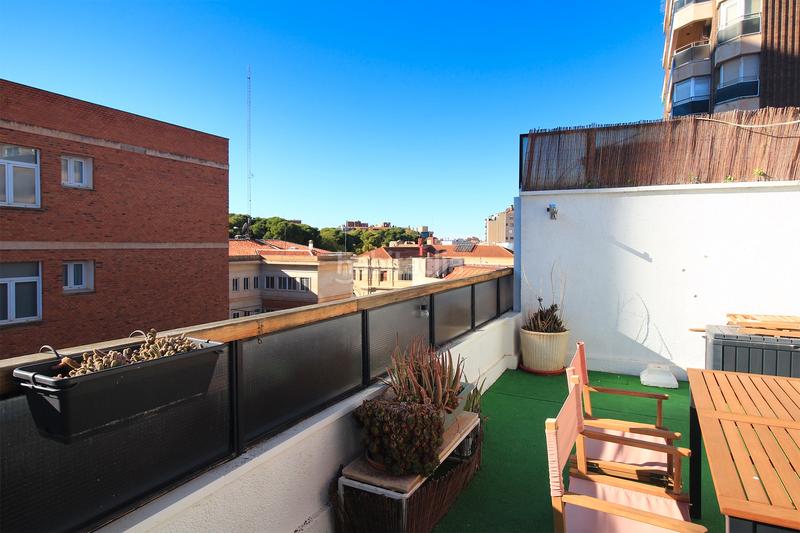 Foto 32b591a4-682e-4005-ad62-b4da9a999db6. Attico con riscaldamento parcheggio in Centro Albacete