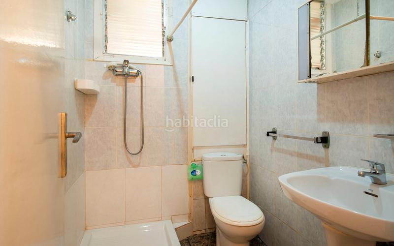 Foto 6626af04-8d57-46ad-b6a0-262a030c687e. Pis amb calefacció a Sant Genís dels Agudells Barcelona