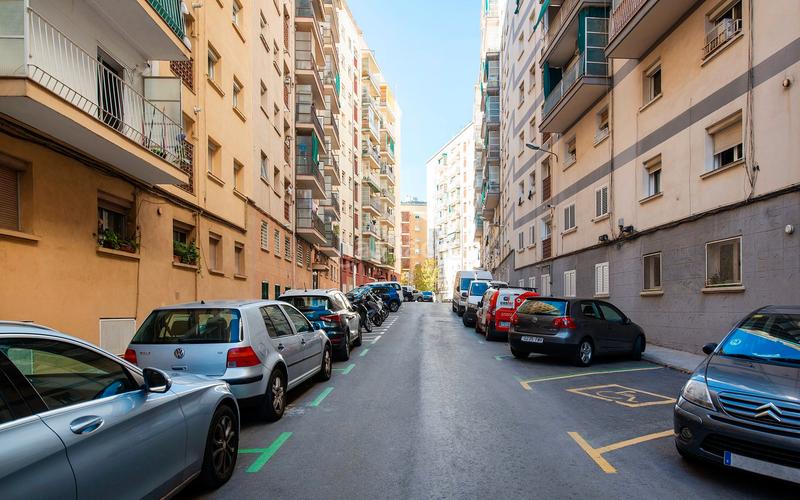 Foto e3c5afd9-c654-4b83-8652-bcd8a9b4b14b. Pis amb calefacció a Sant Genís dels Agudells Barcelona