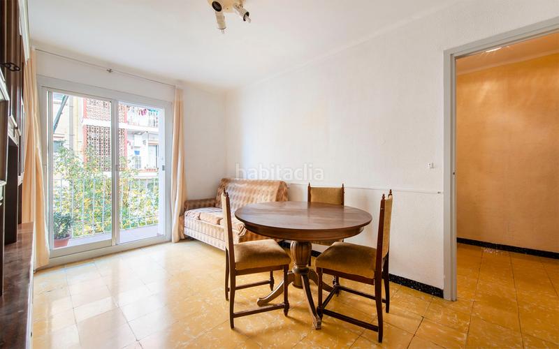 Foto eb0c9885-5297-4c2d-8d8e-e459dba8d5fc. Pis amb calefacció a Sant Genís dels Agudells Barcelona