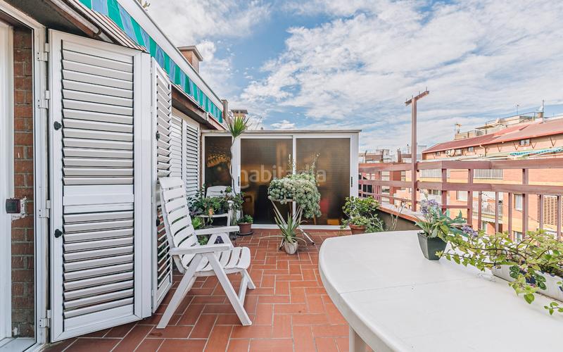 Foto 042a269a-db9d-49fd-a39e-07c83fa9b685. Àtic amb calefacció a El Camp de l´Arpa del Clot Barcelona