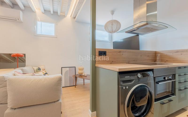 Foto 1ff0207d-d5a2-4409-a1e1-a575e1b05c67. Affitto duplex con riscaldamento in Embajadores-Lavapiés Madrid