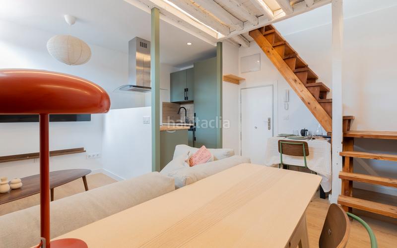 Foto 1749c0a7-90d1-4127-a2d2-eaf617f621d3. Miete zweistöckige wohnung mit heizung in Embajadores-Lavapiés Madrid