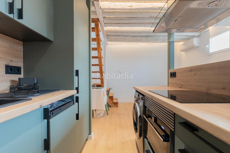 Foto ba469d66-f309-42d2-b94a-4cb9ebc22372. Miete zweistöckige wohnung mit heizung in Embajadores-Lavapiés Madrid