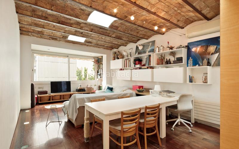 Foto 058316c8-ee4e-4f56-b718-903c214853eb. Dúplex piso en venta en el putxet i el farró con 3 habitaciones y terraza, en Barcelona