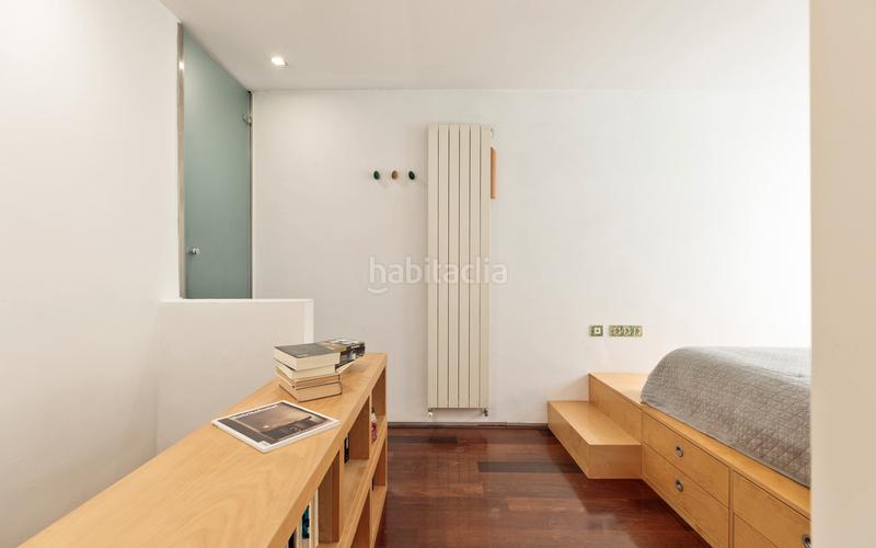 Foto 0586edf2-1f63-46da-b6d2-8427dcdc9d61. Dúplex piso en venta en el putxet i el farró con 3 habitaciones y terraza, en Barcelona