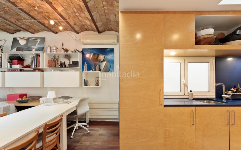 Foto 979292d4-cf97-449d-bf14-b0c98c959c4b. Dúplex piso en venta en el putxet i el farró con 3 habitaciones y terraza, en Barcelona