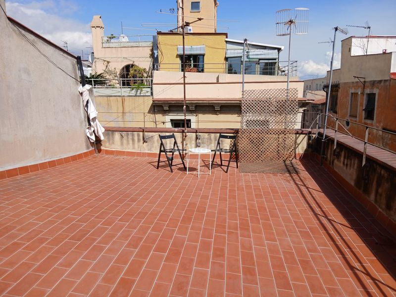 Foto 234b3933-7b7d-4c27-aebe-68df616817db. Pis amb calefacció a St. Pere - Sta. Caterina - El Born Barcelona