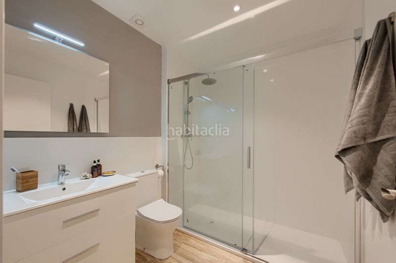 Foto a4e9e2c3-7dc7-4d20-aa9c-5af4c16a36db. Pis a Dreta de l´Eixample Barcelona