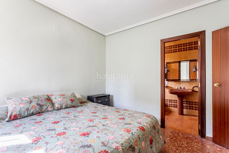 Foto 8979e965-3351-4848-98c9-ce848f1fb96e. Casa amb calefacció aparcament a Godelleta