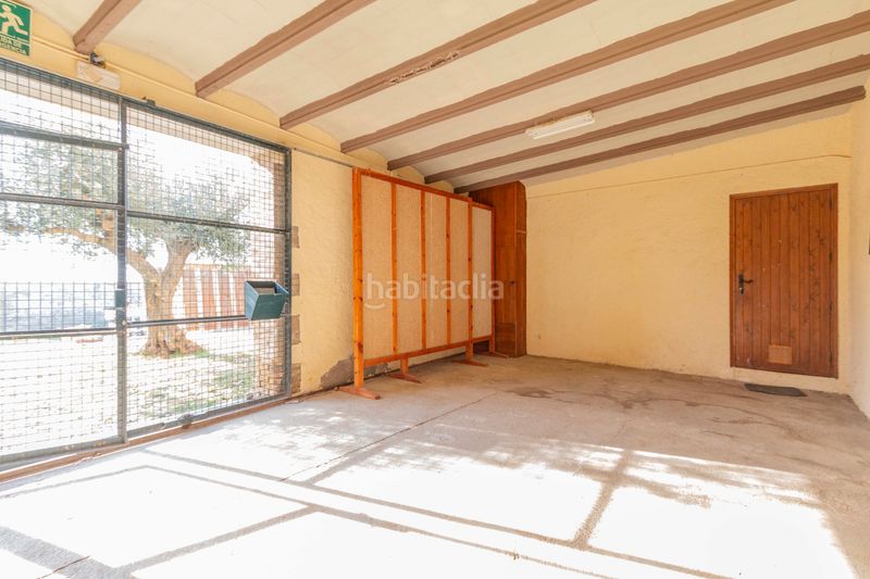 Foto eb78fffa-ad81-4b09-8244-e8dfe0f16b0c. Masía en Capmany